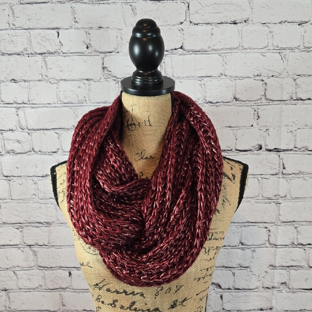 Beautiful Burgundy Shimmery Knit Infinity Scarf EUC